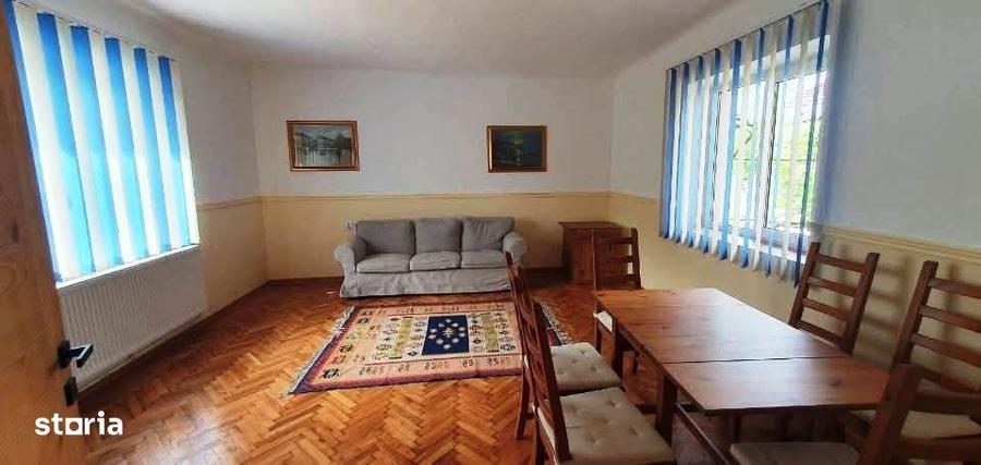 Casa cu suprafata de 140mp si teren 542mp,centrul localitatii Cristian - 1