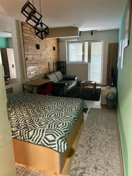 Inchiriez garsoniera in zona Pia?a Sudului - 1