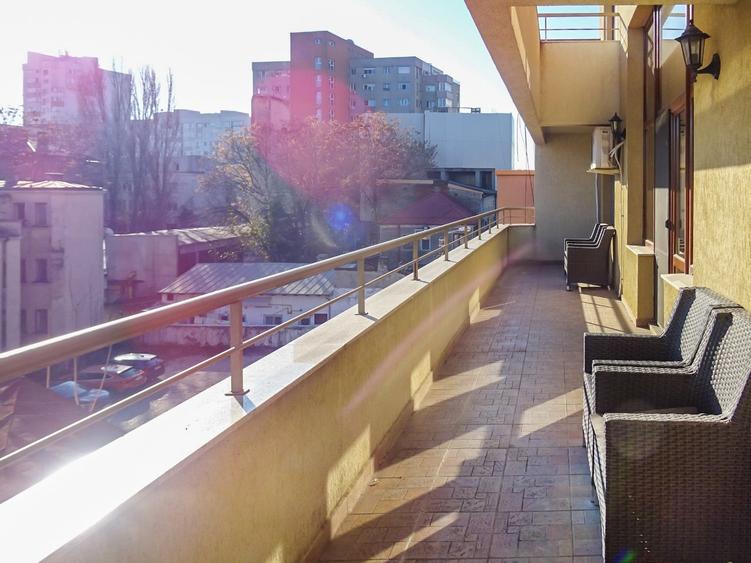 Imobil birouri in zona Dorobanti - 11