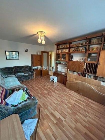 Apartament 3 camere 1 Decembrie 1918