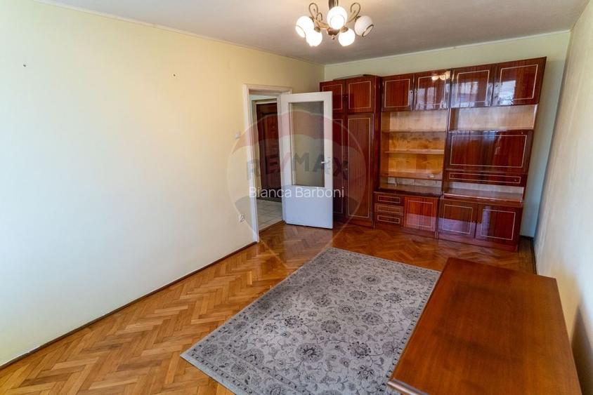 Apartament cu 3 camere de vanzare in zona Balcescu, Deva/ Hunedoara Apartament cu 3 camere de vanzare in zona Balcescu, Deva/ Hunedoara