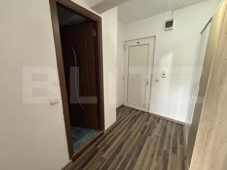 Apartament 2 camere, etaj 3, zona Dumbrava. - 4