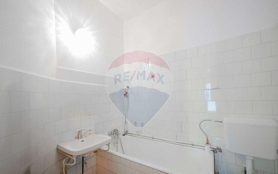 Casa cu 5 camere,489 mp teren de vanzare, in zona Io?... - 12