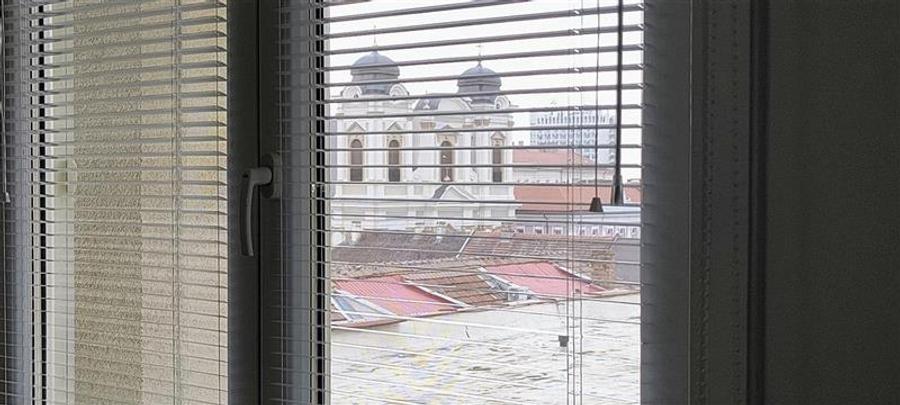 Apartament de lux, renovat si utilat, totul nou, ultracentral - 2