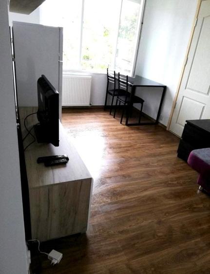Apartament cu 2 camere, zona Tatarasi - 2