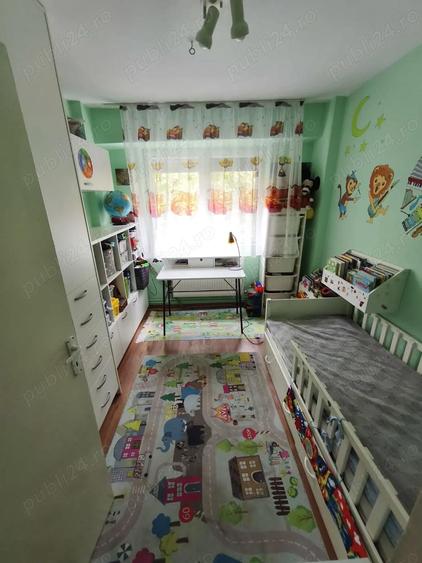 Apartament 3 camere Micro 16, zona Dersidan - 4