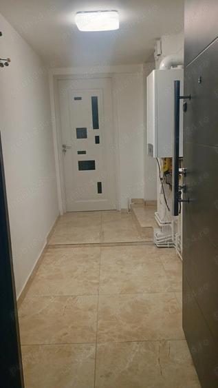 De inchiriat casa la curte - 6