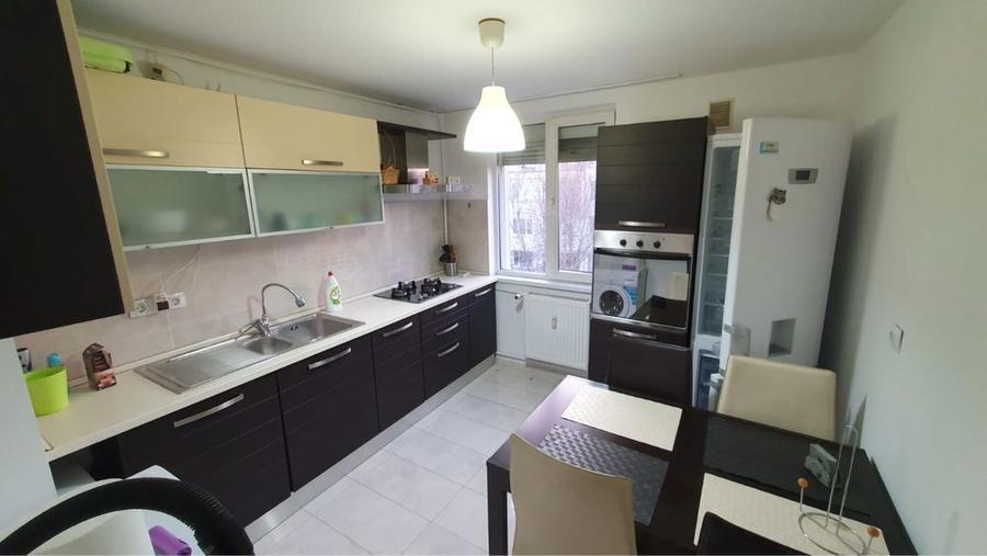 Apartament 2 camere, et 4/4, An constructie 1973 - 1