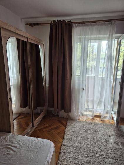 Inchiriez ap.1 camera zona centrala - 7