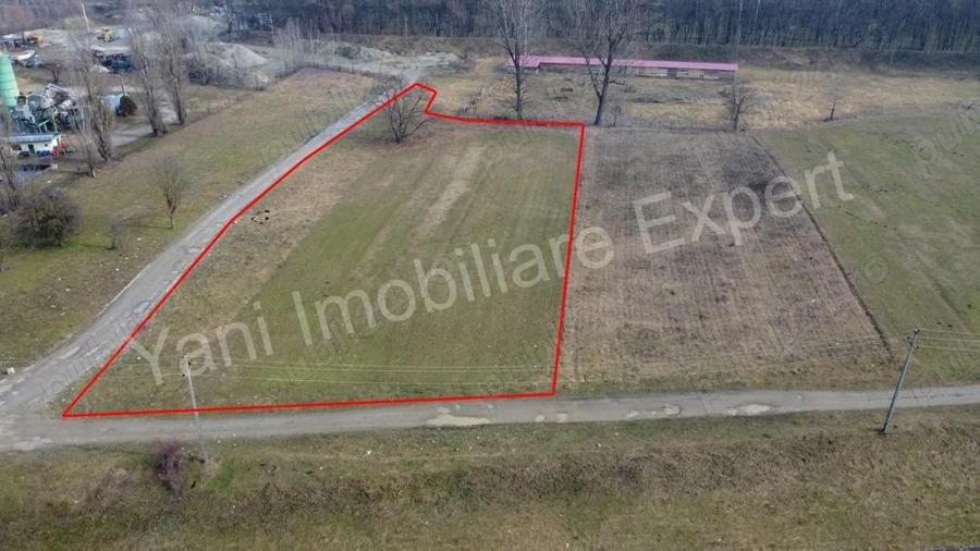 Teren 5100 mp de vanzare in Curtea de Arge?. - 3