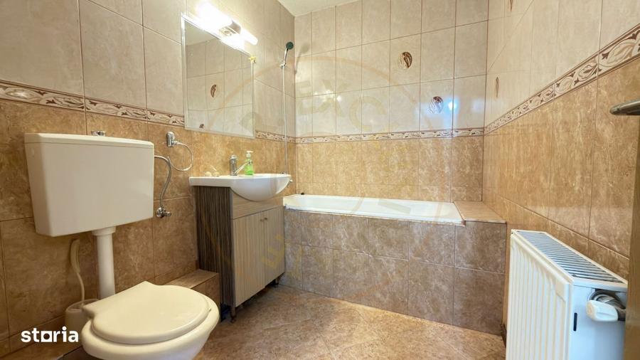 Apartament 3 camere decomandat Etaj IV, MV1 - Str.Titulescu 16 - Carei - 6