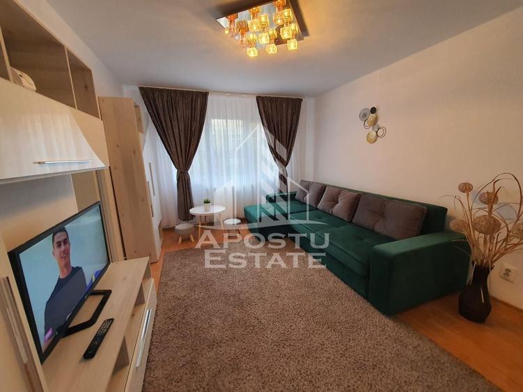 Apartament modern,semidecomandat,3 camere,zona Dacia - 1