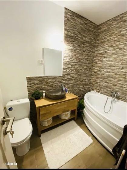 Unirii - Vanzare ap. 3 camere + loc de parcare - Str. Pomilor - 6