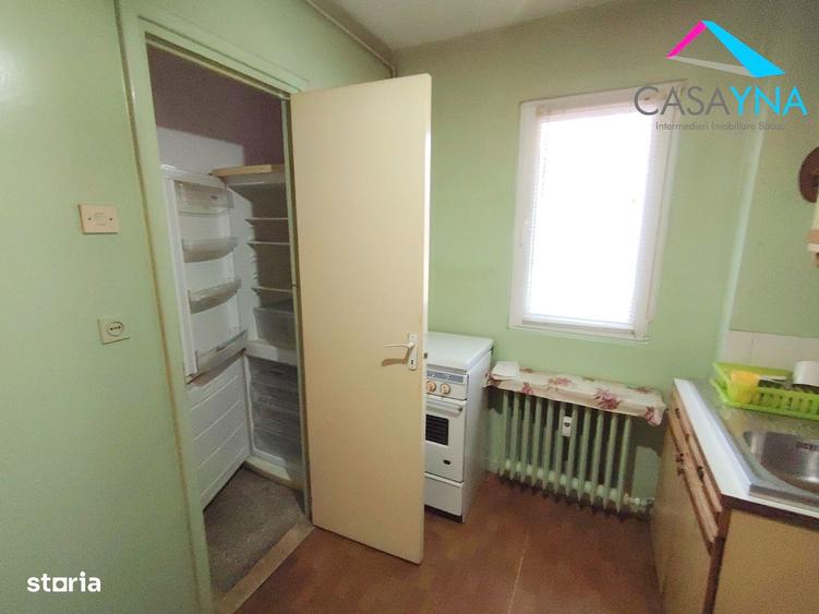 Apartament 2 camere, etaj 3, Cornisa, Bacau - 1