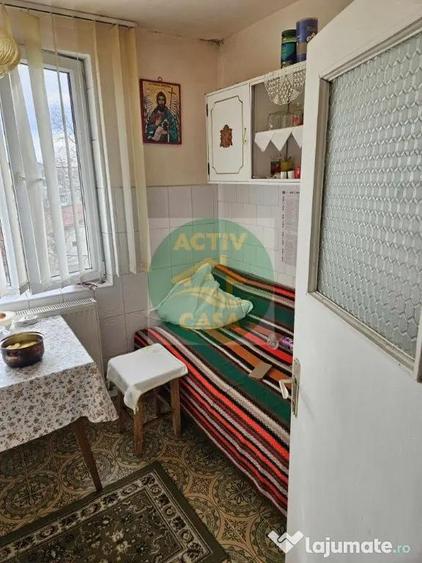 Apartament 3 camere, zona Casa de Cultura - 1