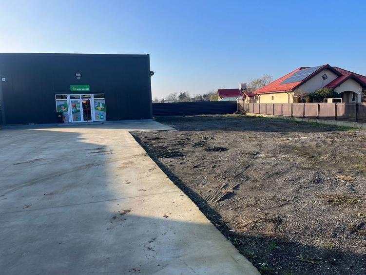 Spatiu comercial+ teren intravilan - 6