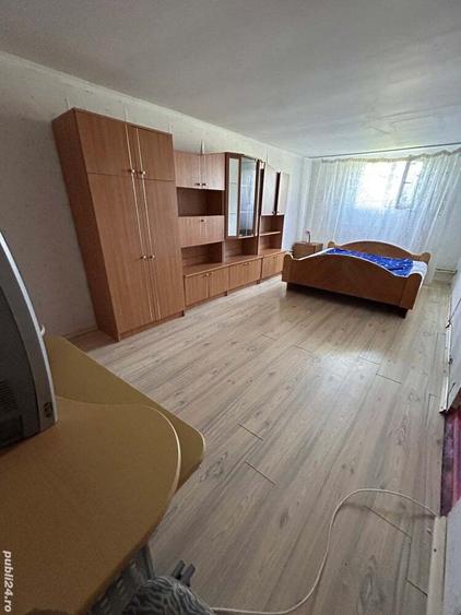 Inchiriez garsoniera - 3