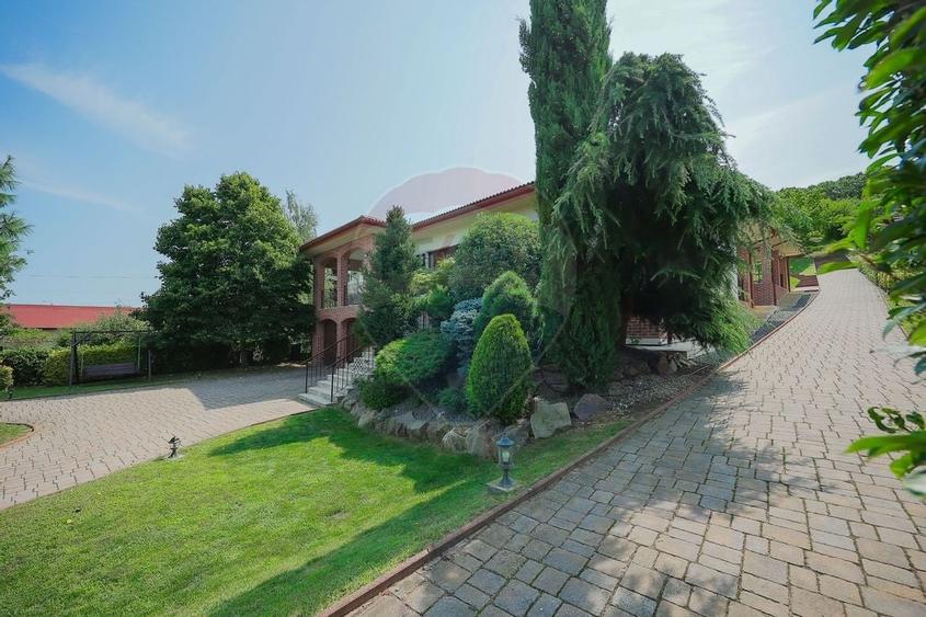 Vilă mediteraneană premium cu piscină, de vânzare, zona Dealuri Oradea - 7