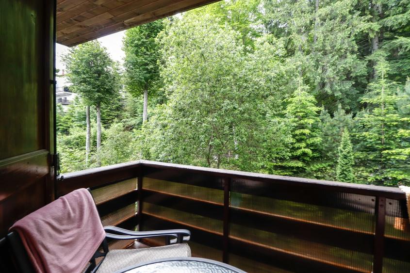 Apartament cu 3 camere în Sinaia, lângă Domeniul Peleș!!! - 1