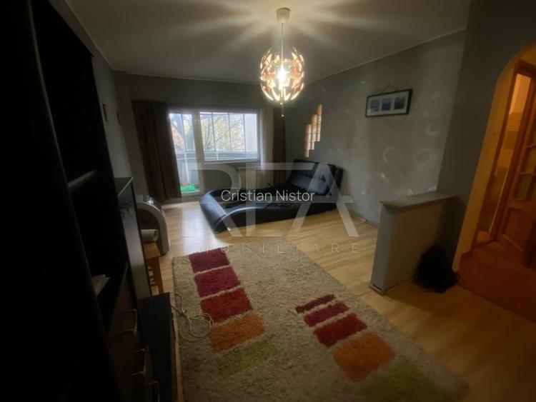 Garsoniera Spatioasa aproape de Parcul Sebastian