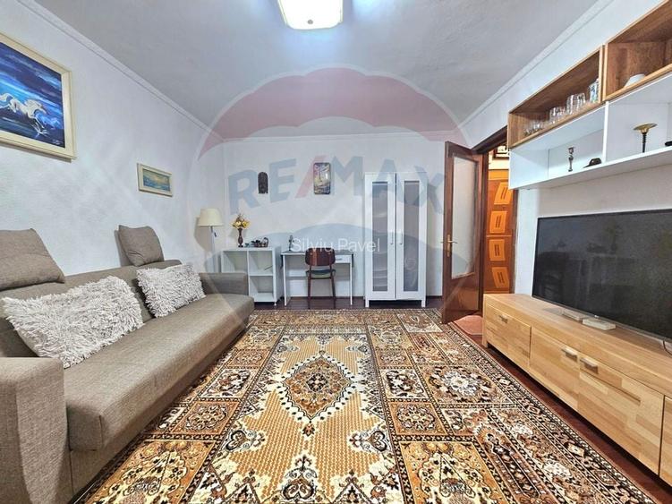 Apartament 2 camere de inchiriat zona Tomis Nord Constanta