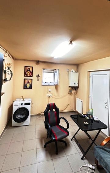 VICTORIEI- zona V. Borcutului casa parter finisata la cheie! - 11