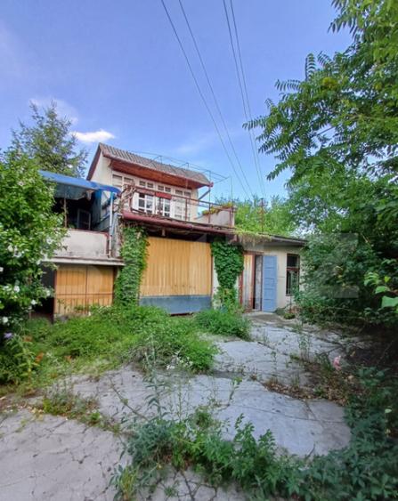 Casa renovabila, 6 camere in zona Centrala - 11