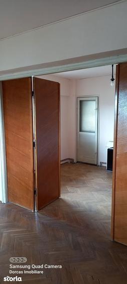 Apartament 4 camere ultracentral,Liceul Carol I,CT,106 mp,3 balcoane. - 14
