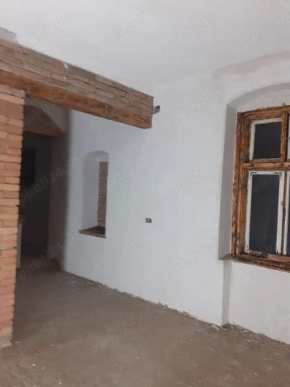 Casa de vanzare la Teremia Mare - 1