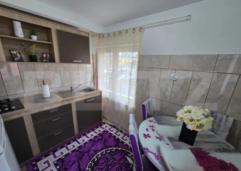 Doua case de vanzare, cu 9 camere, 320 mp, Turda - 9