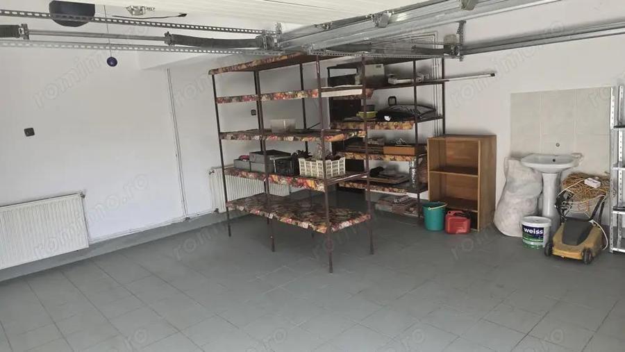 Vand proprietate in Deva. zona Ceangai, compusa din 2 case de locuit, constructii din anul 2003 - 19