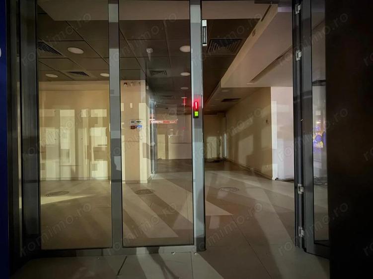 Zona Centrul Istoric P+M sp 450 mp vitrina 20 ml - 1