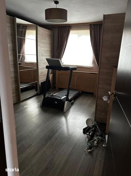 VAND CASA IN LOC.STEFANESTII DE JOS SAU SCHIMB CU APARTAMENT - 6