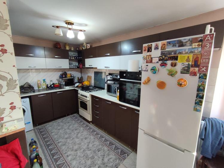 Casă frumoasă de vânzare în Petrachioaia - zonă centrală lângă lac - 11