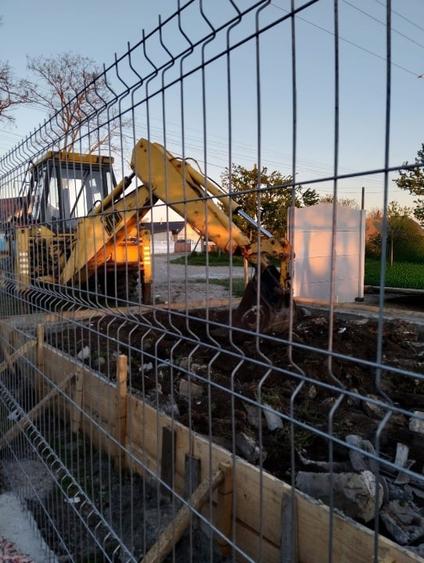 1240 Teren intravilan la 16 km de Constanța. - 1