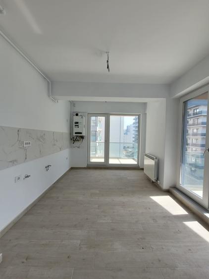 COMISION 0! SUPER PRET - STUDIO  FINALIZAT 45.80 MP - ACCES PISCINA - 67900 E - 22