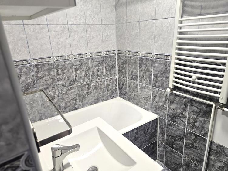 GARSONIERA RENOVATA  RECENT /MOBILATA /LIVIU REBREANU -BD  1  DECEMBRIE  1918 - 9