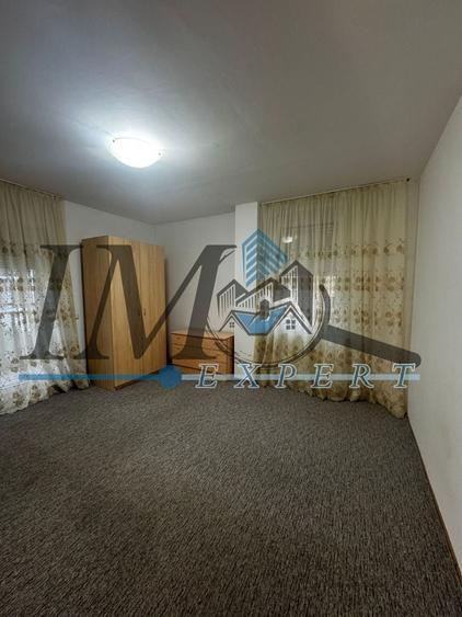 Apartament de Vânzare etaj 1 zona Tolstoi - 3