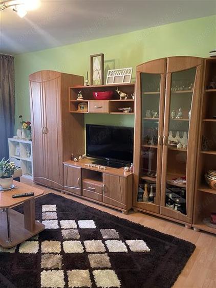 Decomandat la etajul 1 cu 2 balcoane in bloc anvelopat - 6