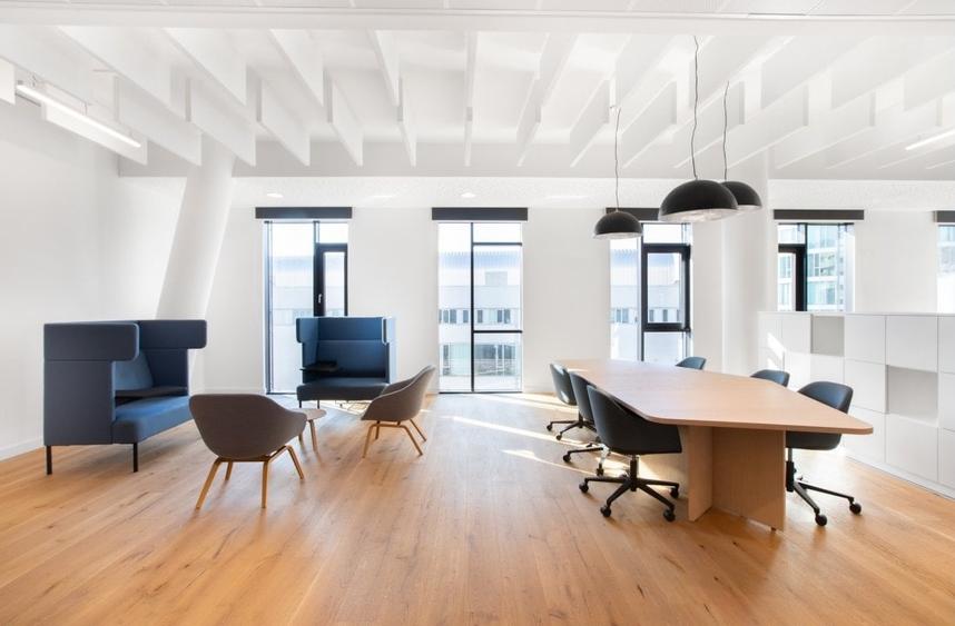 Acces nelimitat la spații de co-working în Regus City Centre - 1