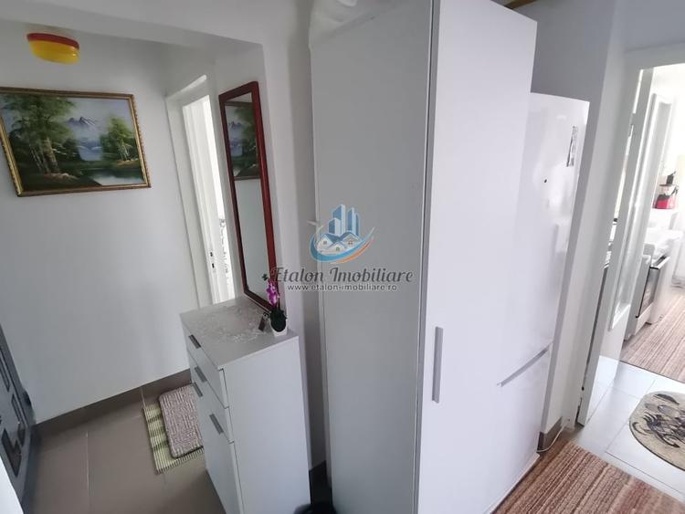 Apartament 4 camere, decomandat, 65 mp, Calea Romanului - Rate - 5