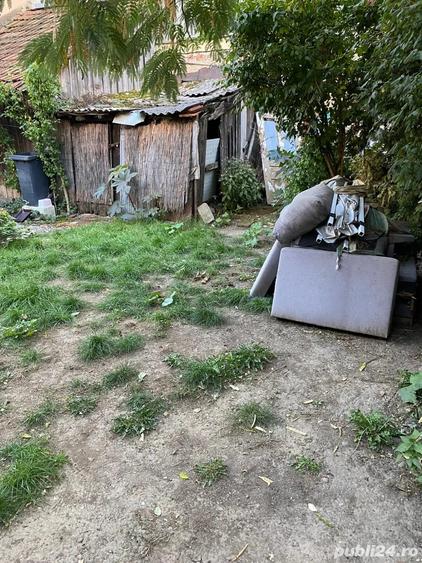 vand apartament la casa ultracentrala Oradea curte comuna - 1