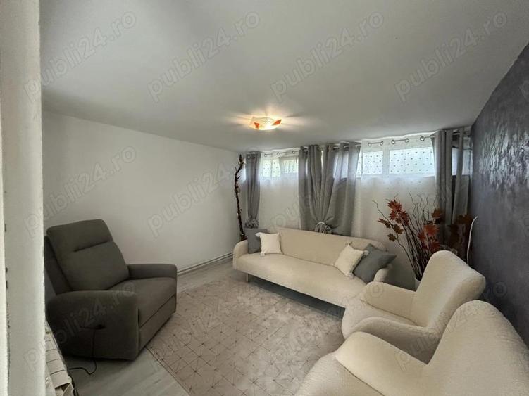 Vand vila la 3 insule P+1,ST.850 MP,la cheie complet mobilat,utilat - 9