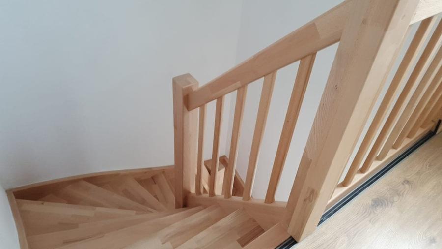 VAND COMPLEX TURISTIC IN BRAN LANGA PARTIA DE SCHI ZANOAGA - 29