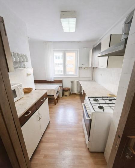 Apartament cu 4 camere decomandate, confort I, etaj 1, cu 2 bai - 4