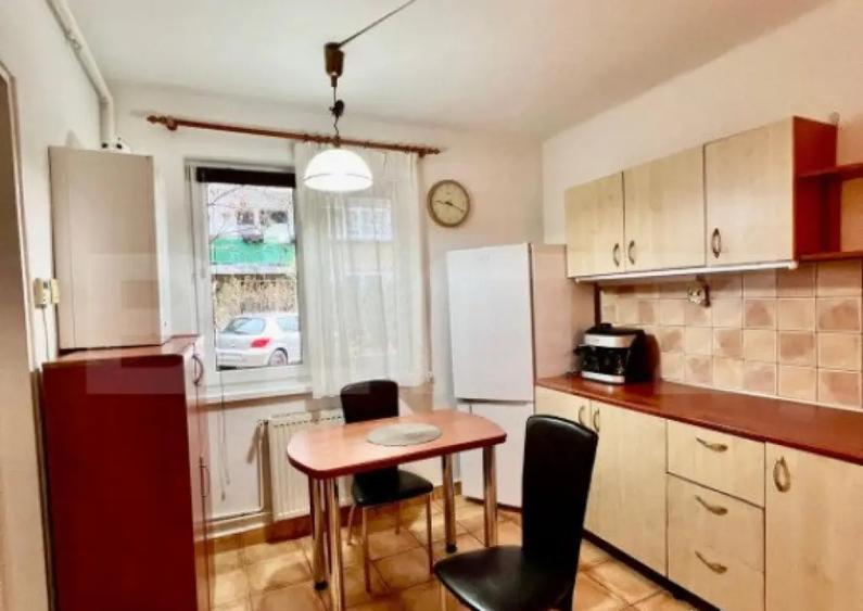 Apartament 2 camere semicentral, 41 mp, zona strazii Paris - 3