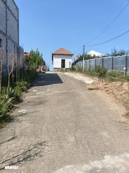 Teren de 1405 mp, în Central