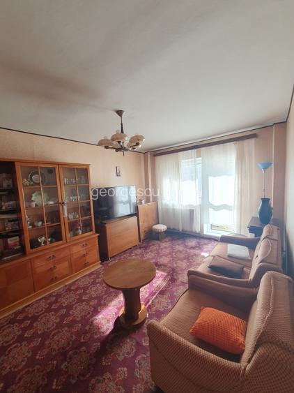 Gara, 3 camere , 2 balcoane, 120000 euro Gara, 3 camere , 2 balcoane, 120000 euro