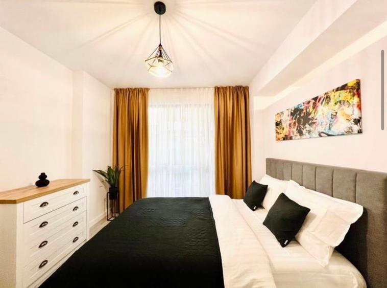 Apartament cu 2 camere semidecomandat în 13 Septembrie