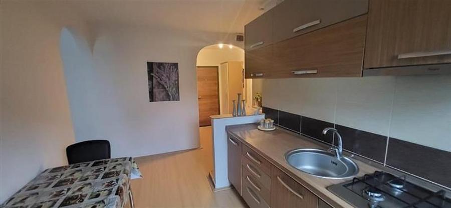 Apartament cu 3 camere decomandat, mobilat în Tudor Vladimirescu